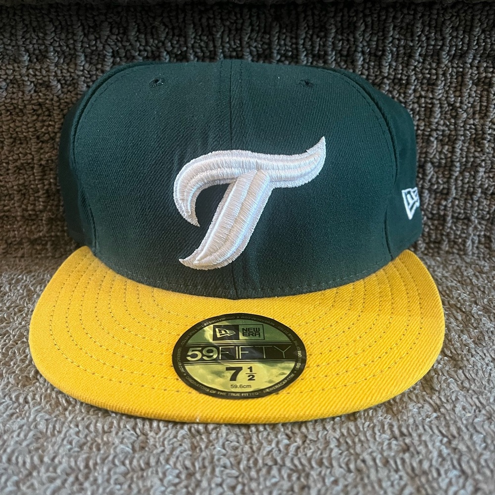 TORONTO BLUE JAYS 5950 59FIFTY MENS HAT SIZE 7 1/2 GREEN YELLOW CAP NEW ERA RARE
